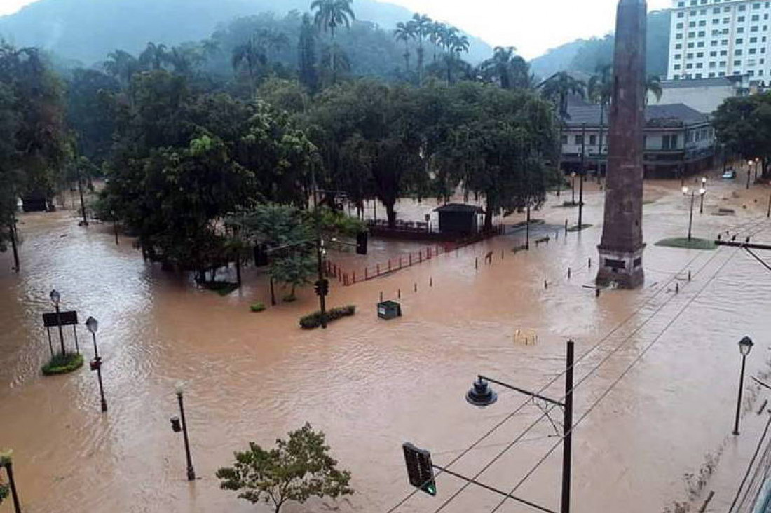 Moradores de Petrópolis serão indenizados por prejuízo com chuvas