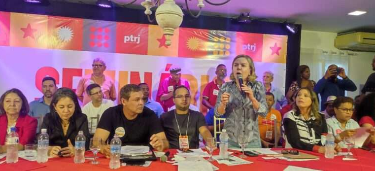 PT avalia candidatura de Lindbergh Farias para prefeitura de Nova Iguaçu