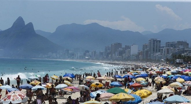 Pico de Calor no Rio: Termômetros Podem Atingir 40 Graus no Domingo