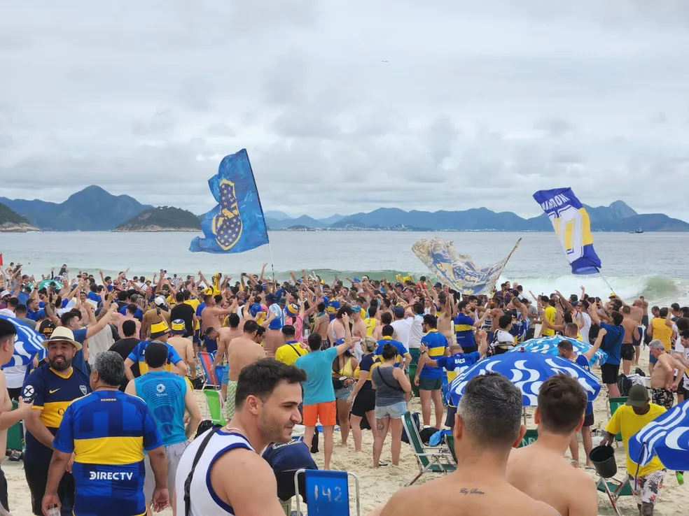 Festa de Torcedores em Copacabana Termina em Briga e Correria com Três Detidos