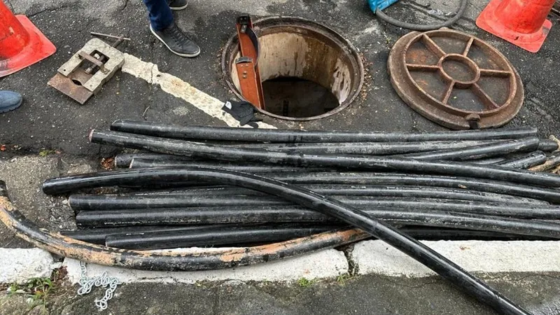 Explosão de furtos de cabos no rio: Tijuca e Barra da Tijuca lideram incidências