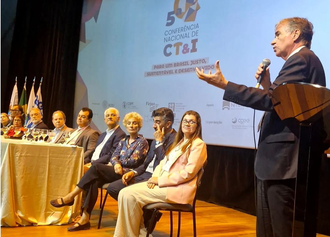 Conferência Estadual de CT&I reúne centenas de pesquisadores em Niterói