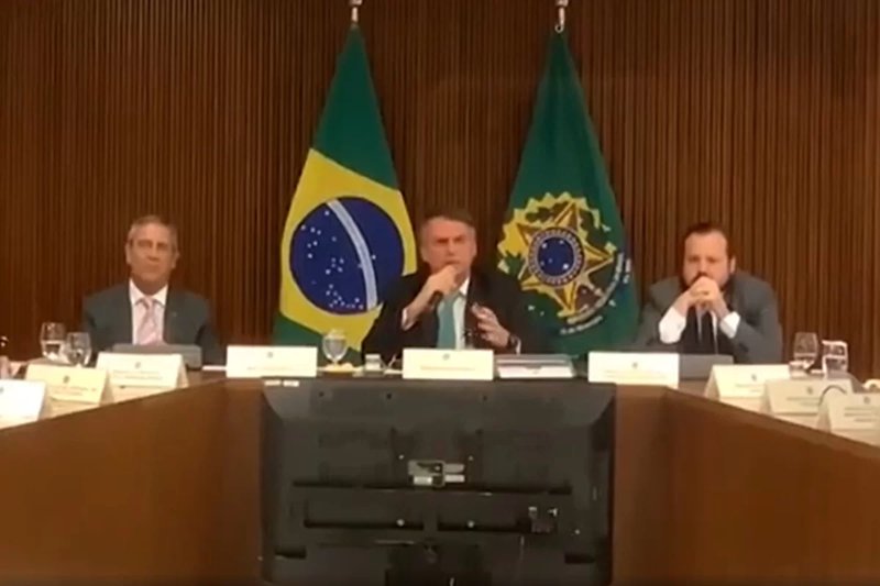 Vídeo comprova que Bolsonaro pediu golpe antes das eleições de 2022