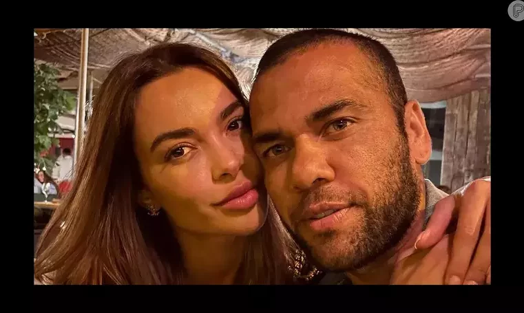 Esposa de Daniel Alves ataca feministas após a condenação do marido por estupro na Espanha