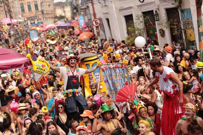 Governo do Rio bate recorde de incentivos para o carnaval do interior