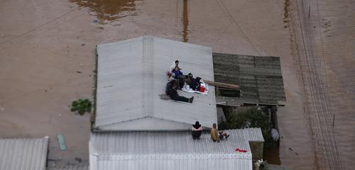Rio Grande do Sul enfrenta nova ameaça com chegada de frente fria após chuvas devastadoras