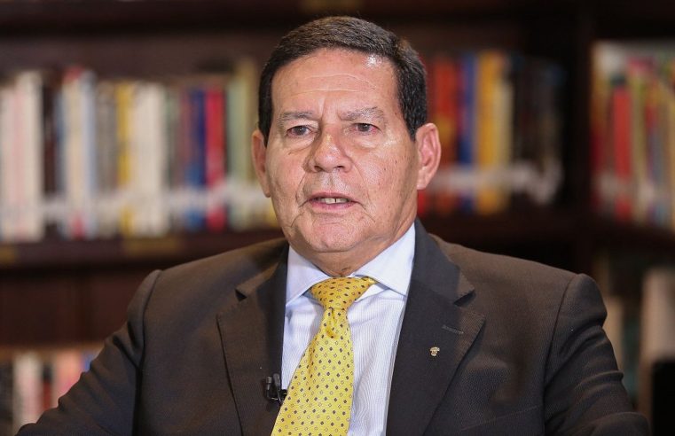 Mourão aconselha governador do RS a solicitar decreto de GLO para conter saques