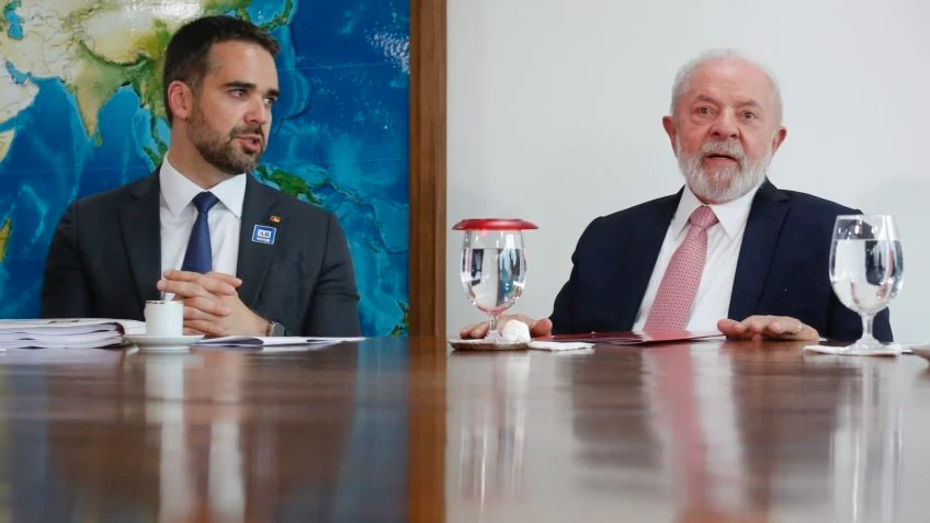 Governo Lula suspende temporariamente pagamento da dívida do RS