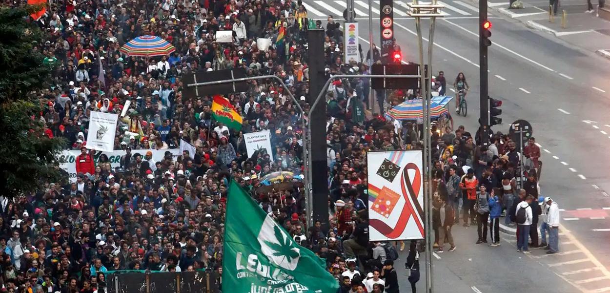 Marcha da Maconha em SP aborda encarceramento em massa e violência policial