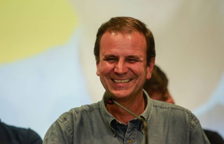 Paes mantém liderança confortável na corrida pela Prefeitura do Rio, diz pesquisa