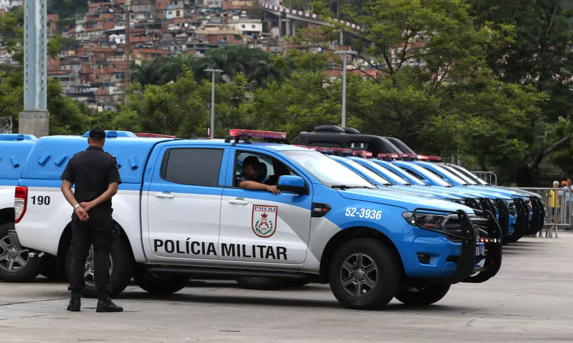 Operação ocupa dez comunidades na Zona Oeste do Rio