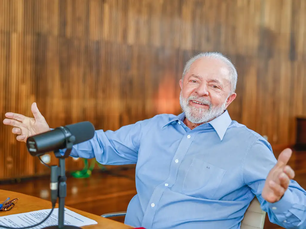 Lula defende redução dos juros para turbinar investimentos