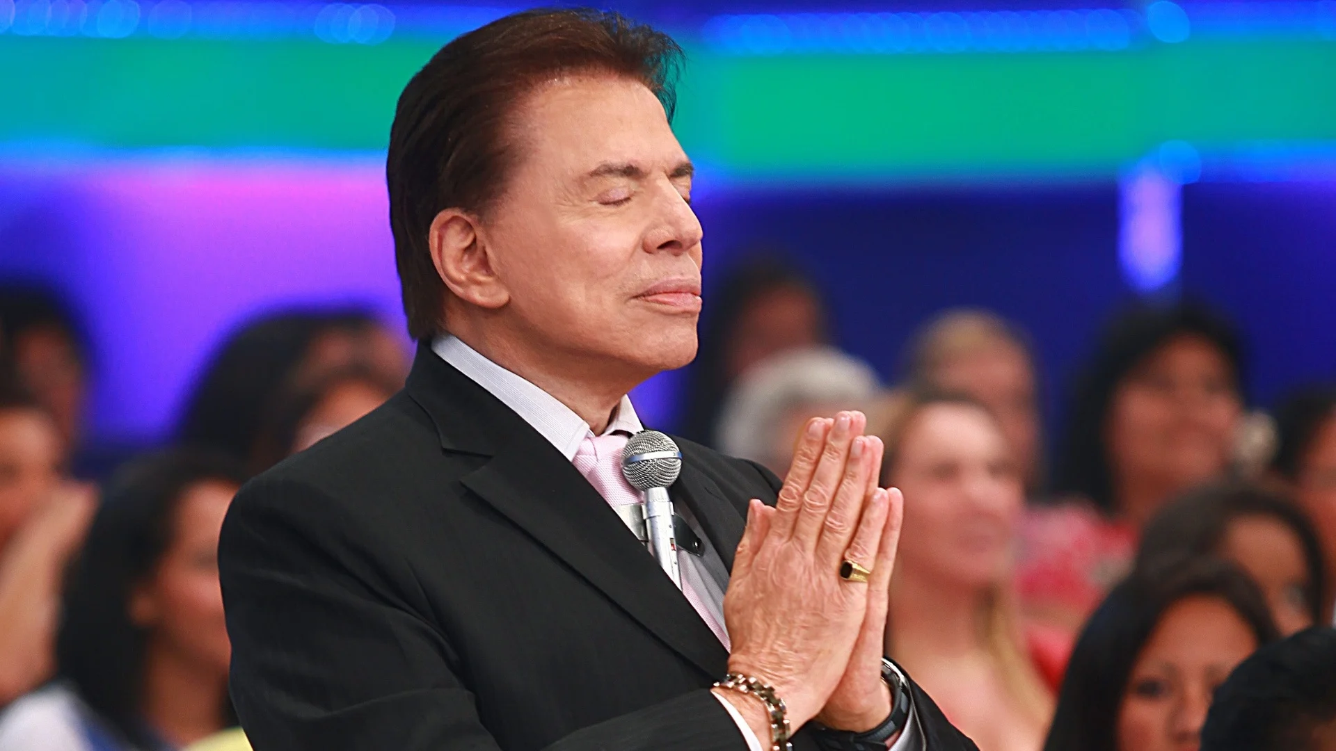 Silvio Santos morre aos 93 anos; Lula e líderes brasileiros lamentam sua perda