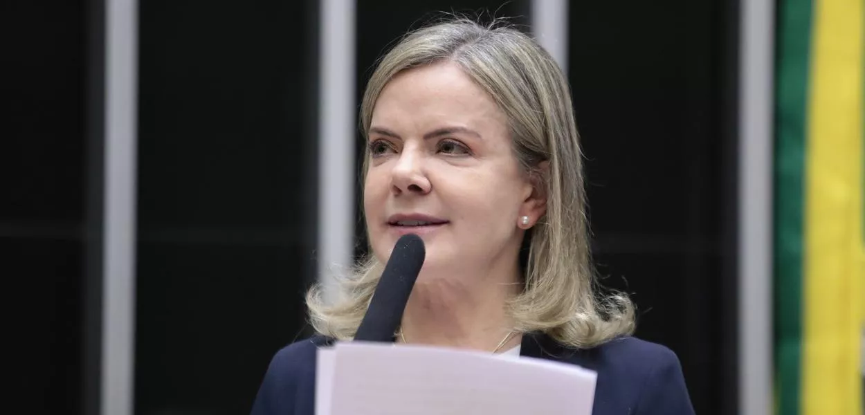 Gleisi Hoffmann critica Fiesp por oposição a aumento de tributação sobre lucros e juros