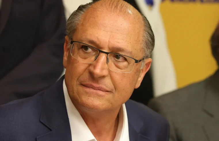 Geraldo Alckmin apoia suspensão da rede social X e defende Alexandre de Moraes