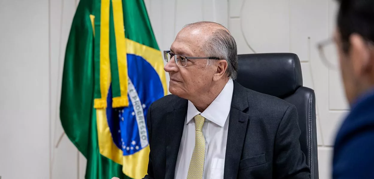 Geraldo Alckmin critica política monetária e destaca desafios para a economia Brasileira