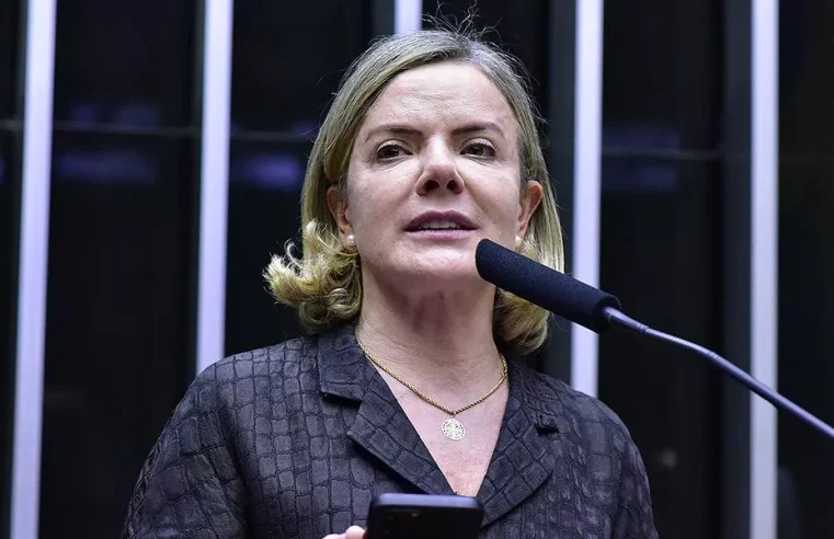 Gleisi Hoffmann propõe emendas contra alterações no cálculo do BPC em Pacote de cortes de gastos