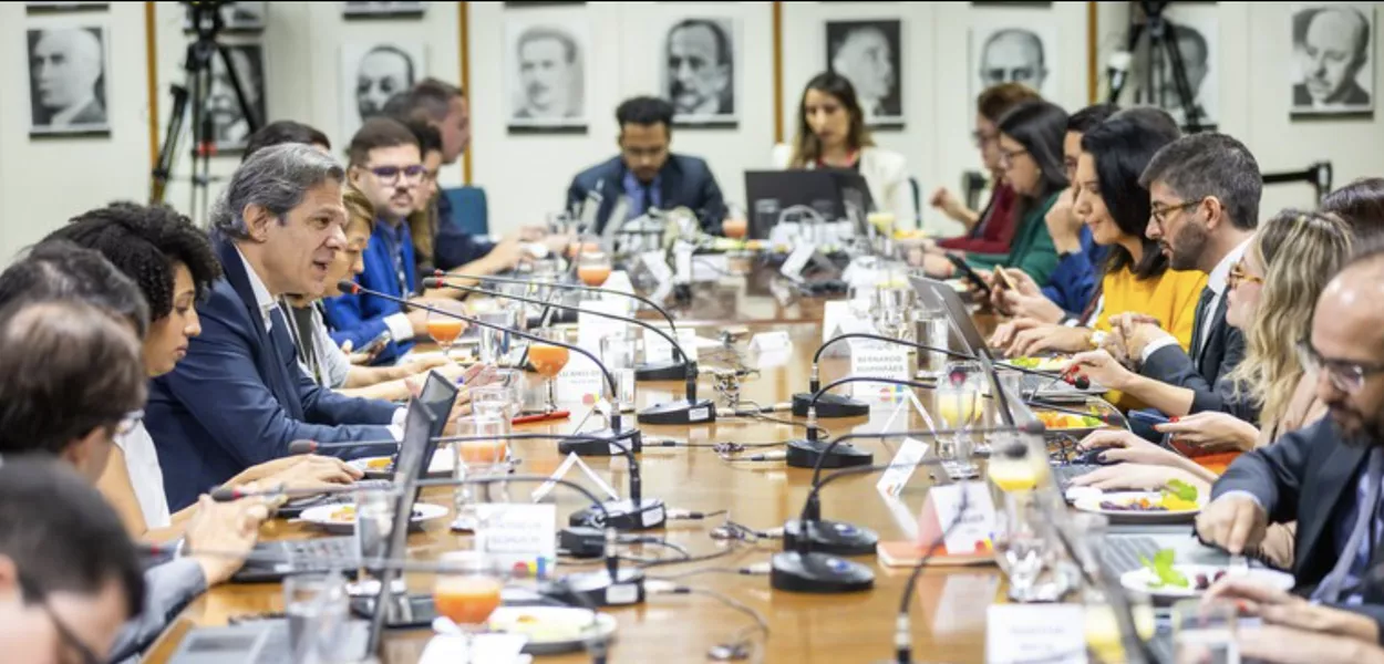 Haddad apresenta balanço econômico e defende revisão permanente de gastos