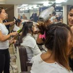 Salões de beleza poderão ajudar vítimas de violência com orientação segura e sigilosa, após capacitação prevista em projeto aprovado pela Alerj.