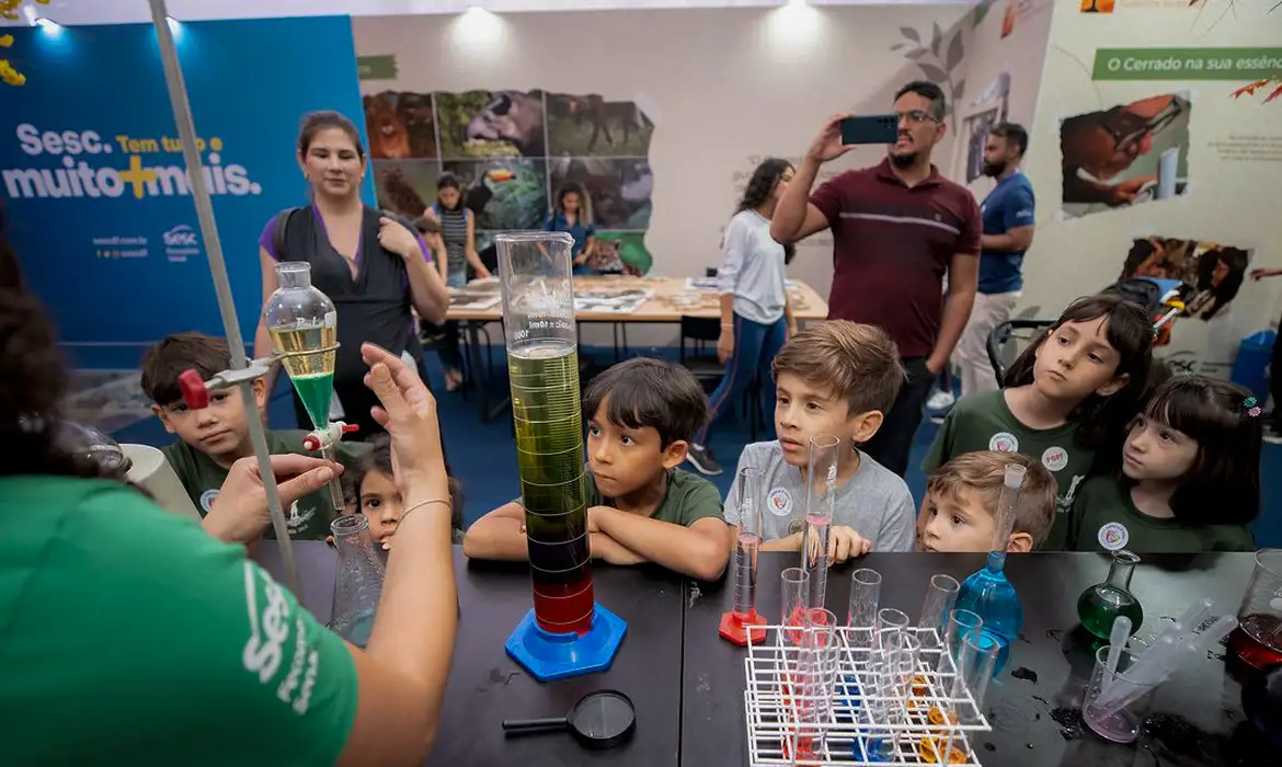 Governo do Rio ignora Semana Estadual de Ciência e Tecnologia