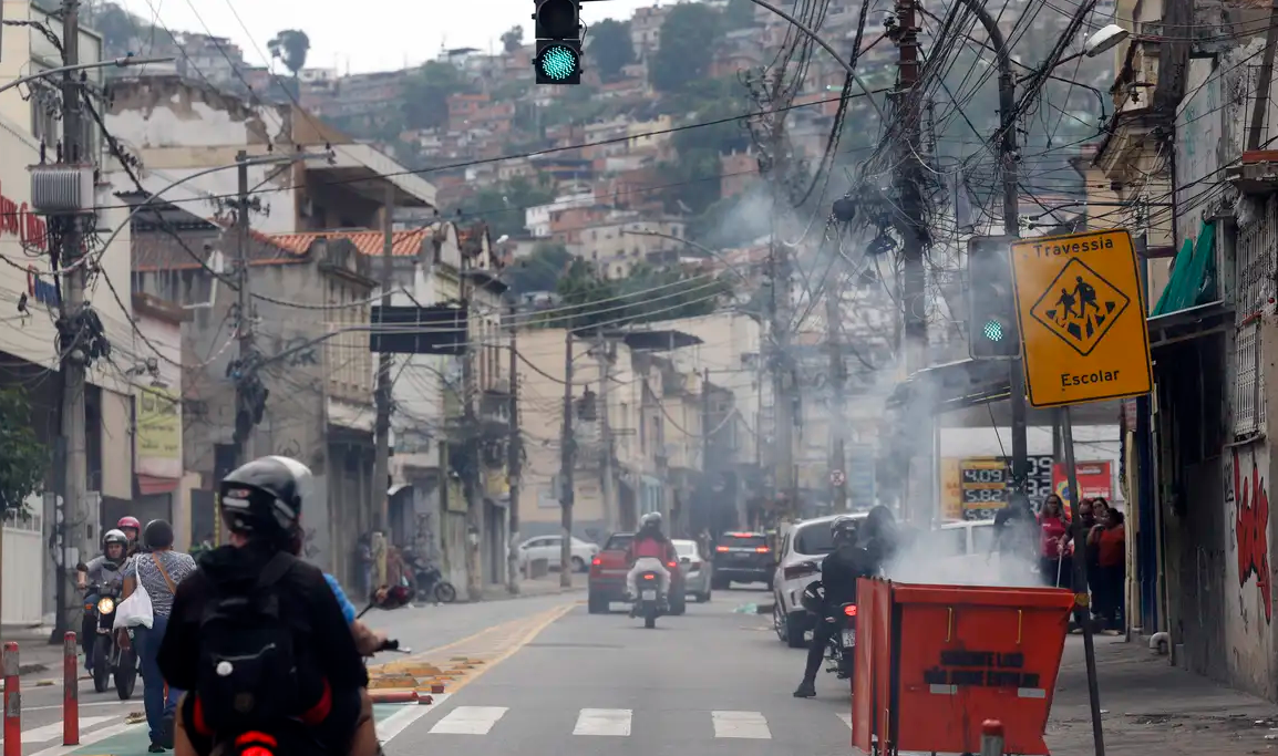 A fake news de Claudio Castro sobre a ‘falta de ajuda federal’