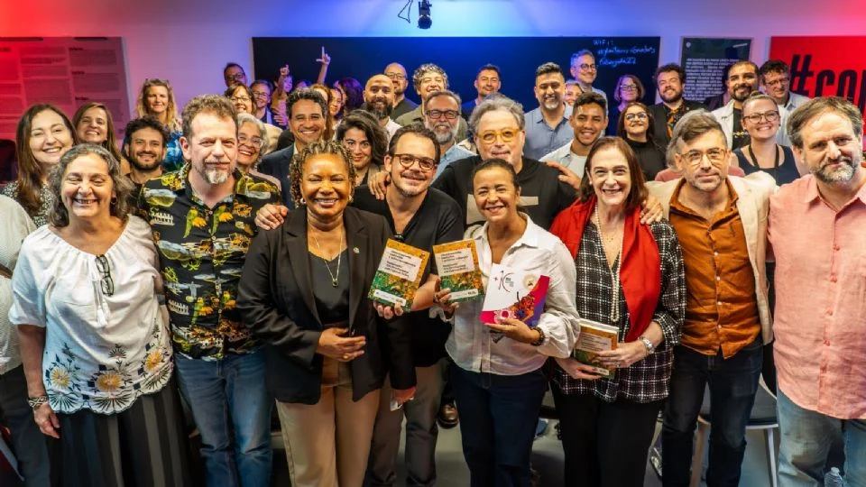 Cultura como direito humano, artigo de Alexandre Santini