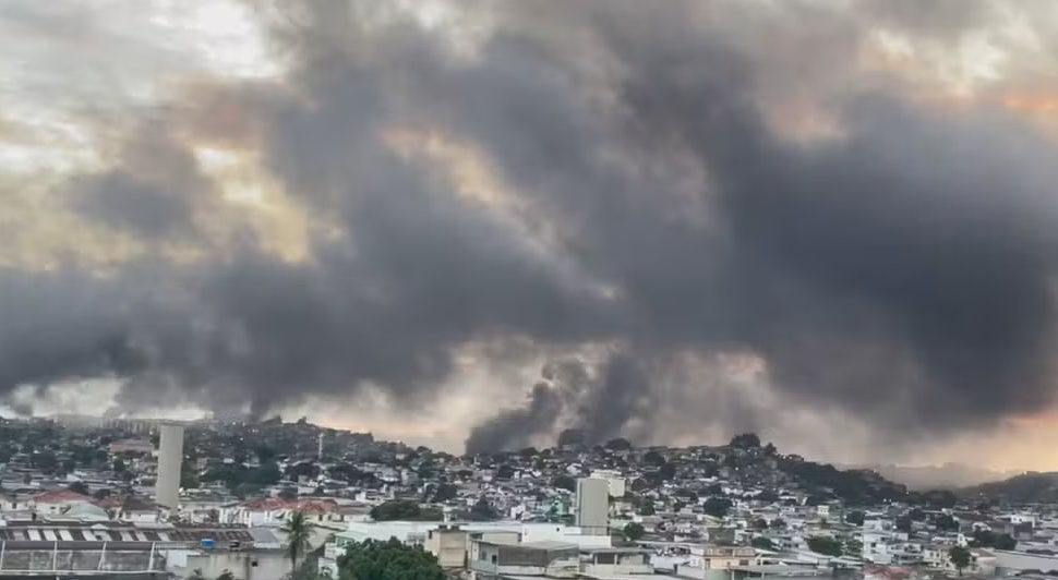 Operação policial amplia caos e afeta transporte no Rio