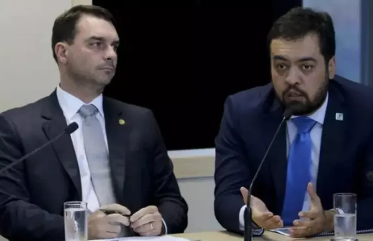 Cláudio Castro anuncia saída do governo